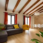 CASTA 3 - Duplex de dos dormitorios en el Centro Histórico con opcion de garaje