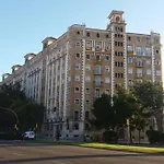 Cómodo, bien ubicado y 2 plazas parking