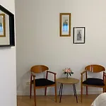 LC Apartamentos César Augusto