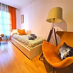 Apartamentos Dos Torres Vinyamar - Rincón del Tubo