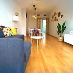 Apartamentos Dos Torres La Comarca - Jardín y parking privado gratis