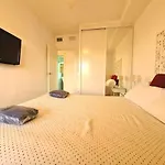 Apartamentos Dos Torres Tolkien - Parking y vistas