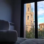 Lc Plaza Del Pilar