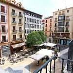 Apartamentos Almada - Calle Alfonso - Plaza Sas