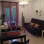Apartamentos Coso 196