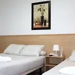 Hostal Milmarcos