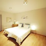DONES Apartamento en el Casco Histórico de Zaragoza