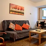 Dos Torres Alierta - Edificio de apartamentos con parking privado amplios para estar como en casa ideal para grupos y empresas
