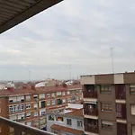 Dos Torres Alierta - Edificio de apartamentos con parking privado amplios para estar como en casa ideal para grupos y empresas