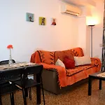 Dos Torres Alierta - Edificio de apartamentos con parking privado amplios para estar como en casa ideal para grupos y empresas