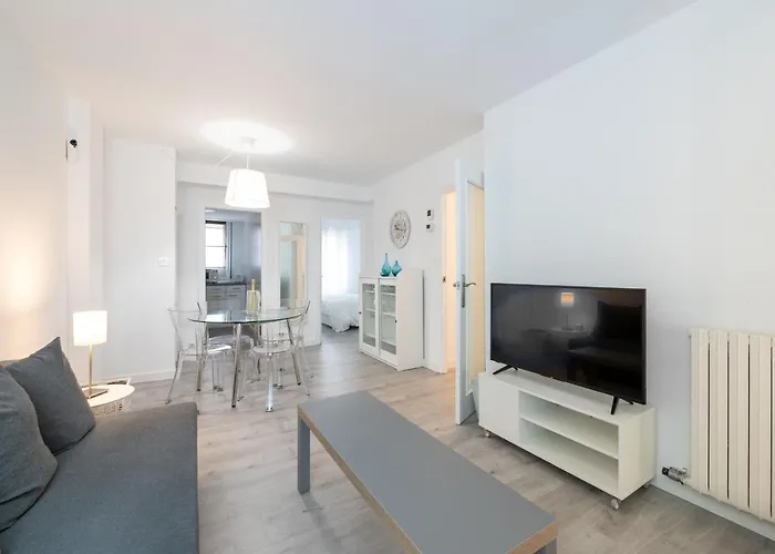 Apartamento Al Lado De La Romareda