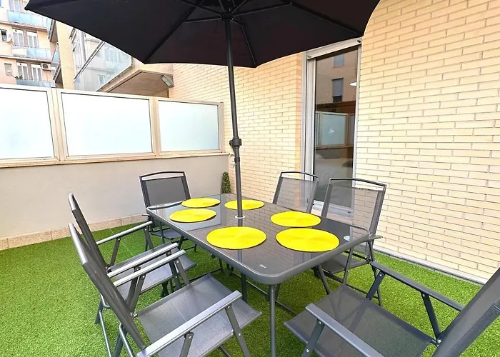 Apartamentos Dos Torres La Comarca - Jardín y parking privado gratis
