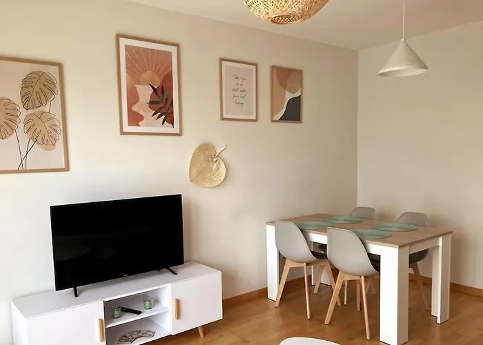 Apartamento Mediodia - Parking Incluido, Centrico Y Tranquilo