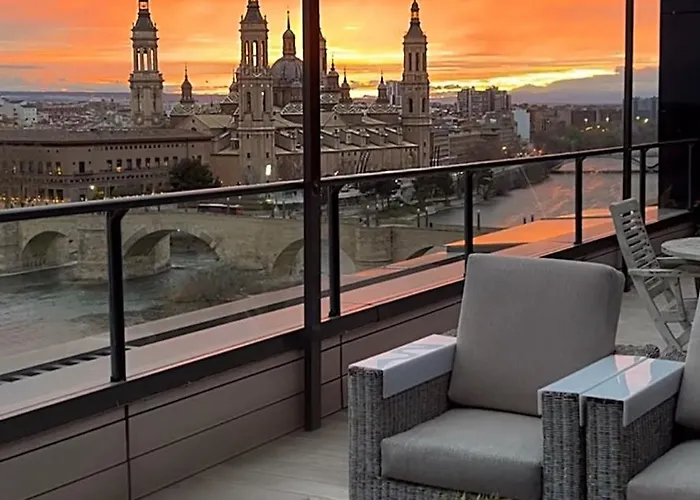 Ático mejores vistas al Pilar jacuzzi y garaje