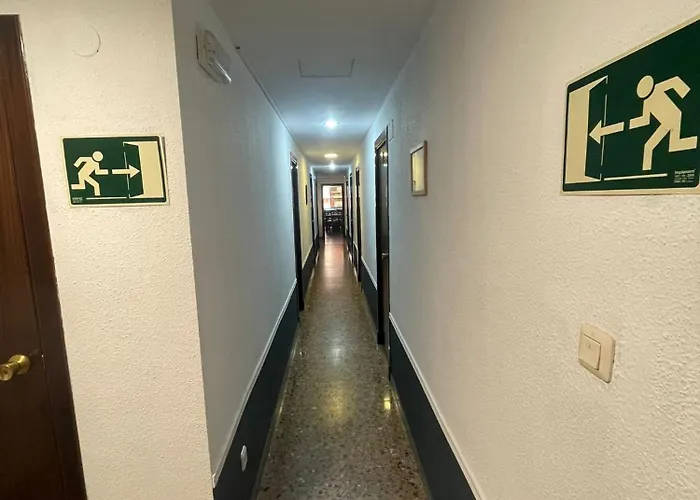 Hostal Milmarcos