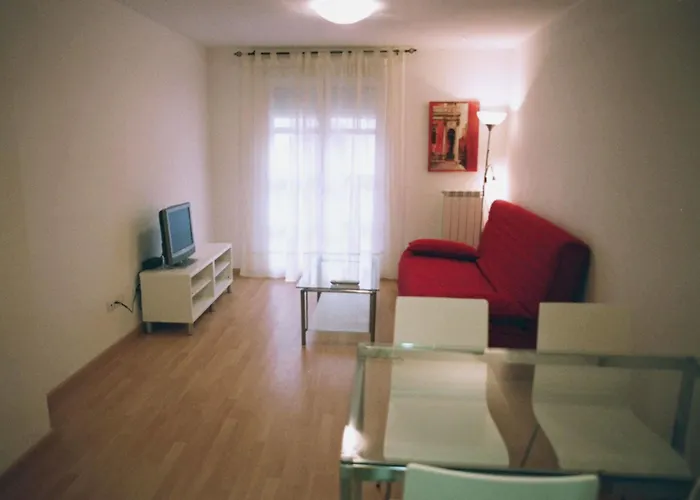 Apartamentos Auhabitat Zaragoza, edificio de apartamentos turísticos con facilidad de parking