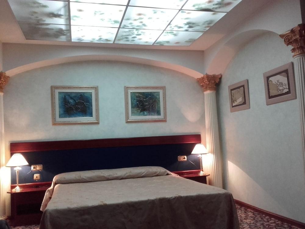 Hotel El Cisne Zaragoza