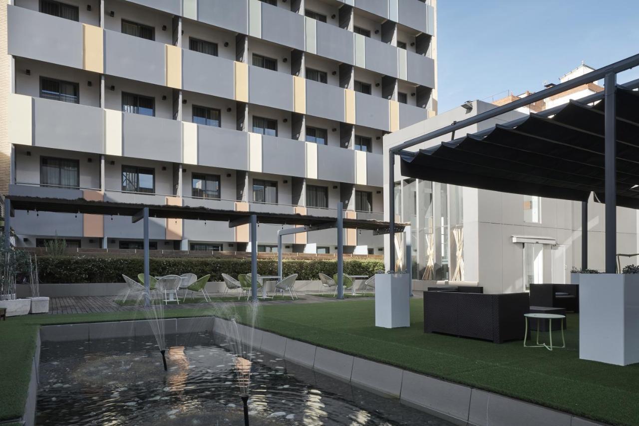 Hotel Vincci Zentro 4*