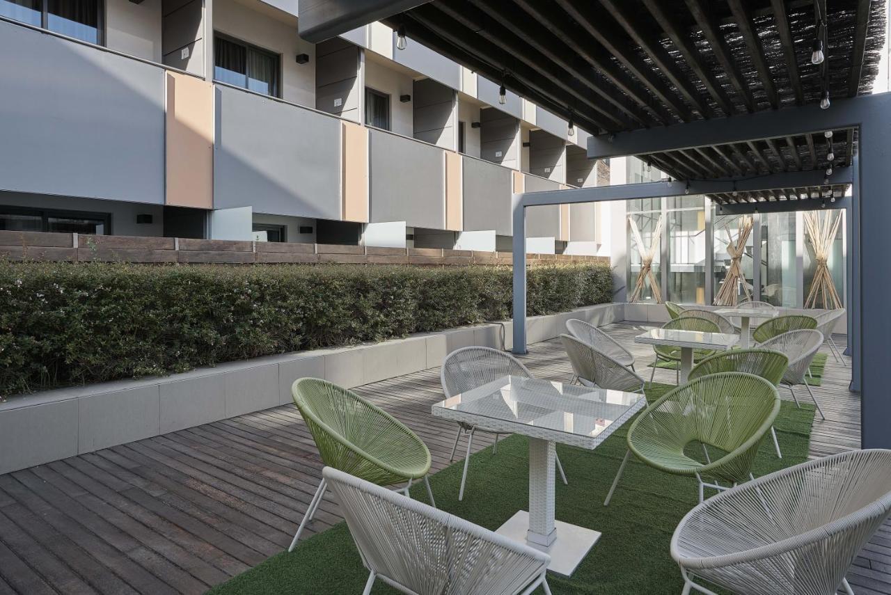 Vincci Zentro Hotel 4*