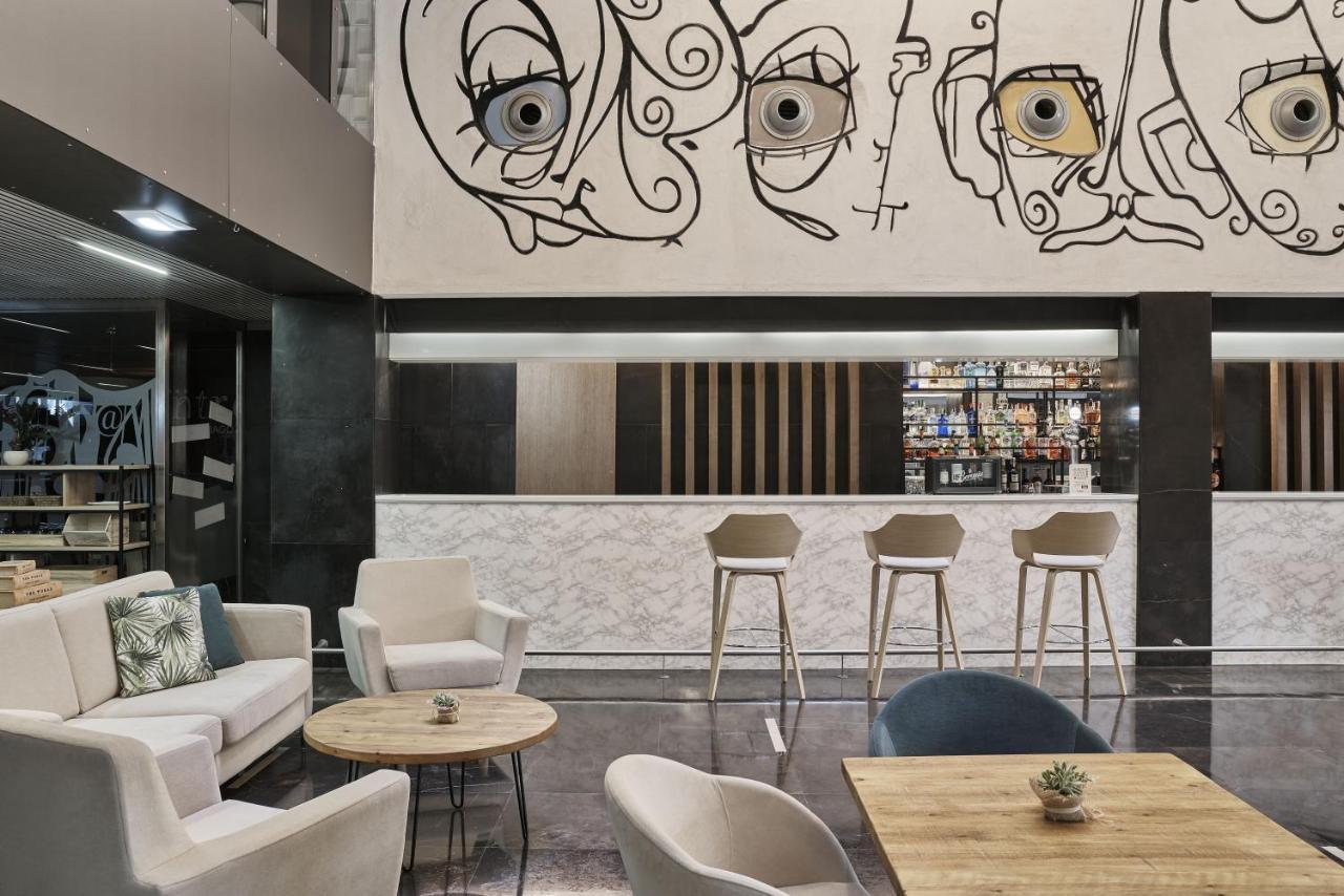Vincci Zentro Hotel 4*