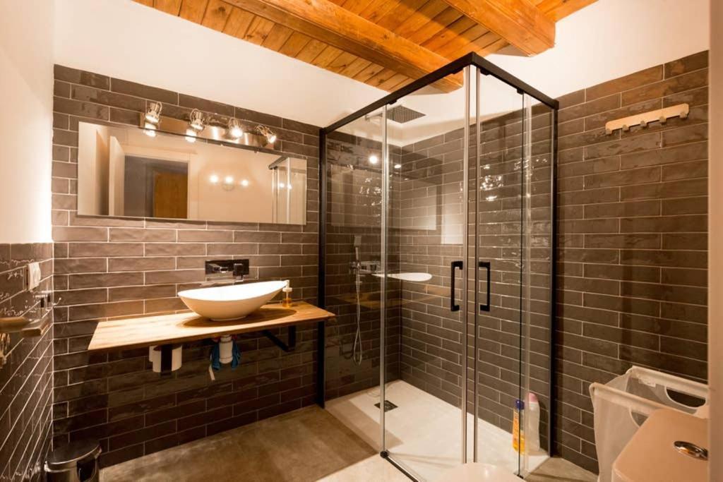 Casta 3 - Duplex De Dos En El Centro Histórico Con Opcion De Garaje Apartamento *