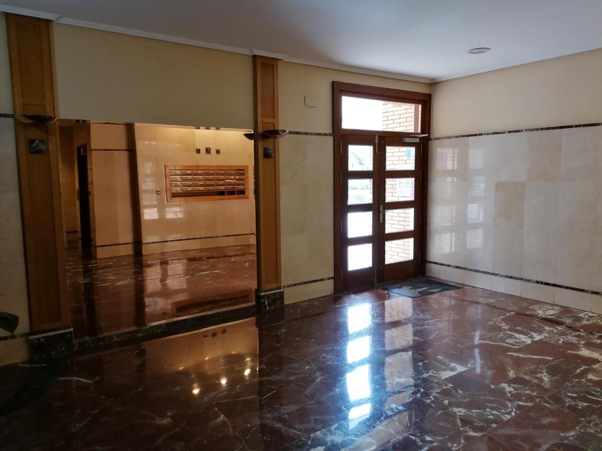 Apartamento Luminoso Piso 80 Metros *