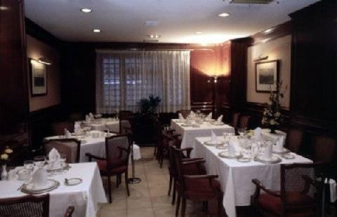 Royal Hotel