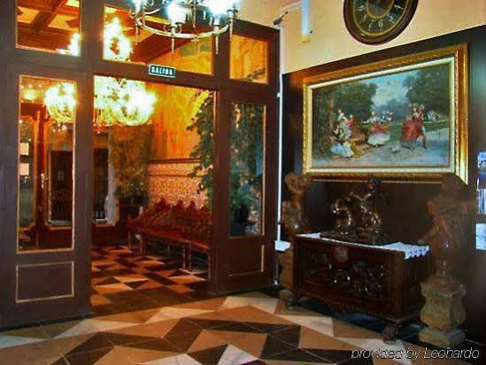 Paris Centro 2*