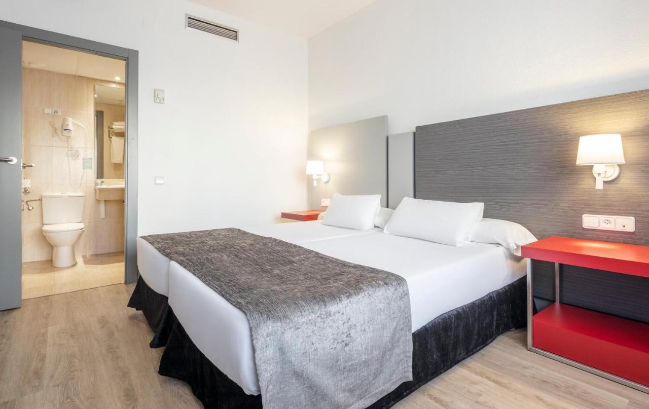 Hotel Ilunion Romareda