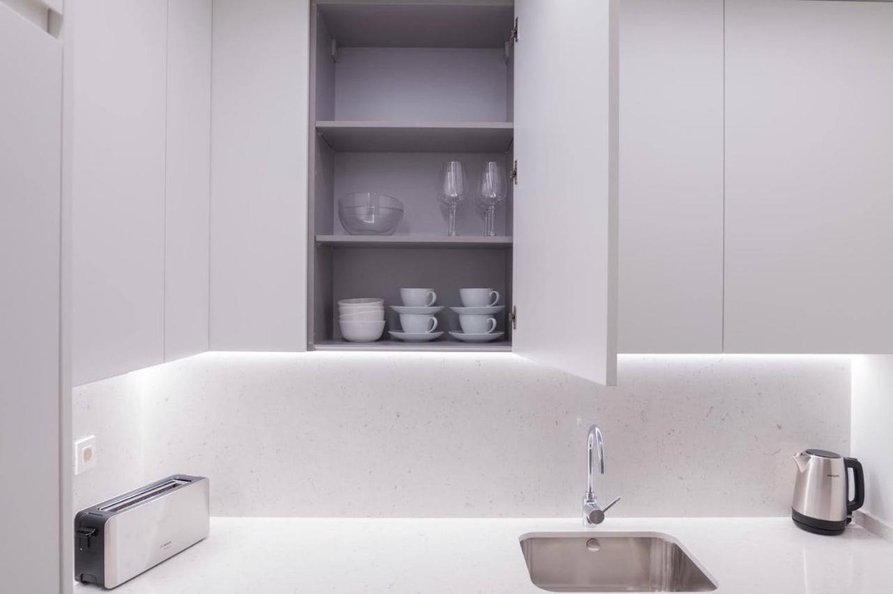 Apartamento Dos Torres Lórien Edificio De Con Ubicación Privilegiada En Calle Alfonso I *