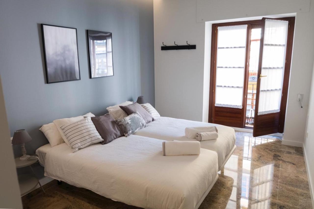 Dos Torres Lórien Edificio De Con Ubicación Privilegiada En Calle Alfonso I Apartamento Zaragoza