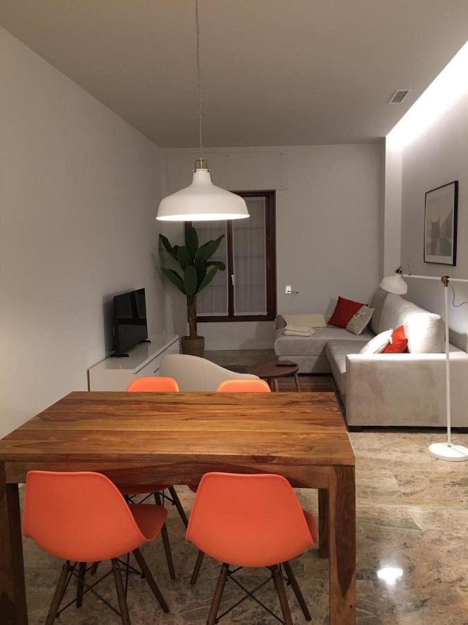 Apartamento Dos Torres Lórien Edificio De Con Ubicación Privilegiada En Calle Alfonso I
