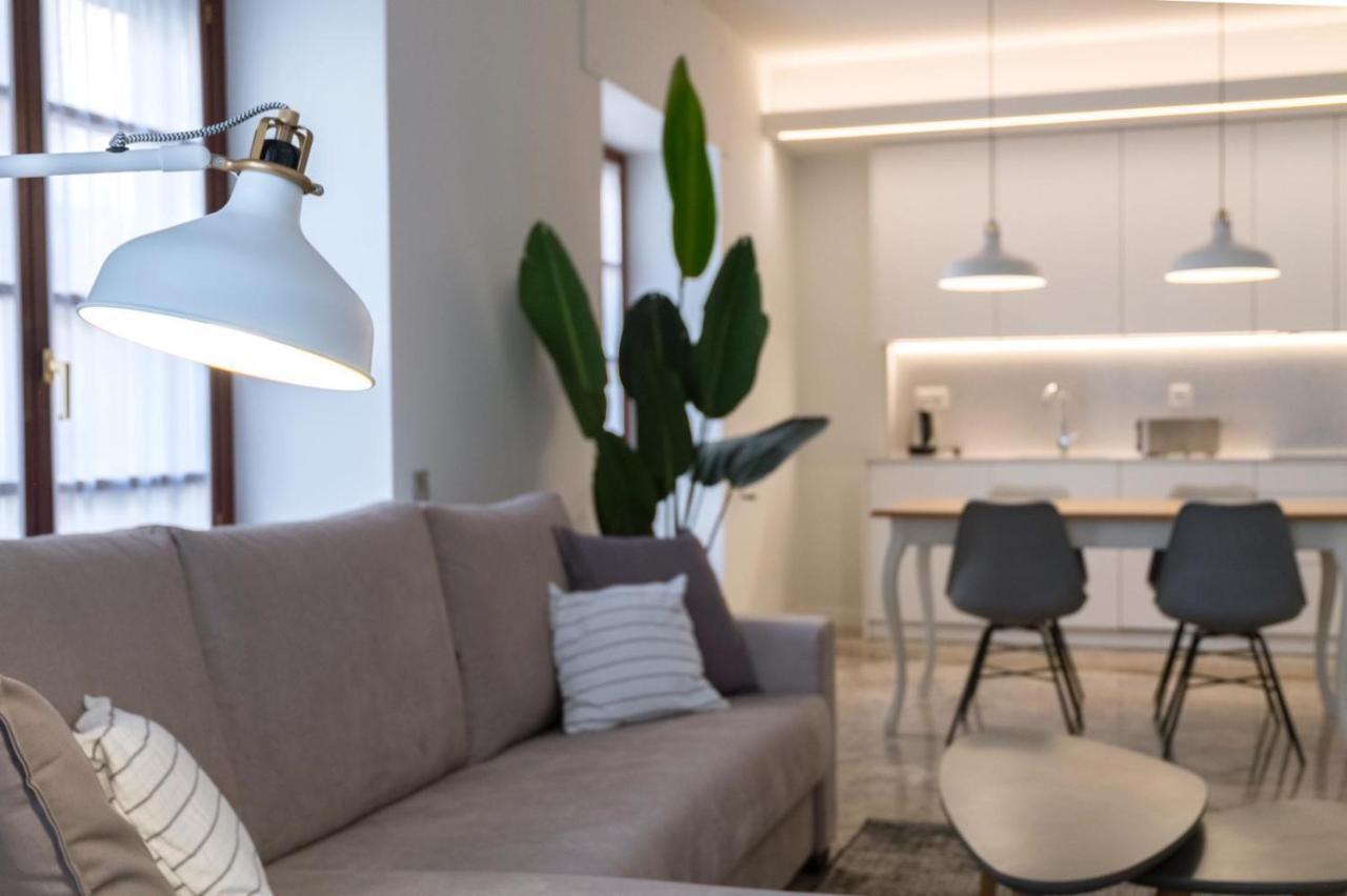 Dos Torres Lórien Edificio De Con Ubicación Privilegiada En Calle Alfonso I Apartamento *