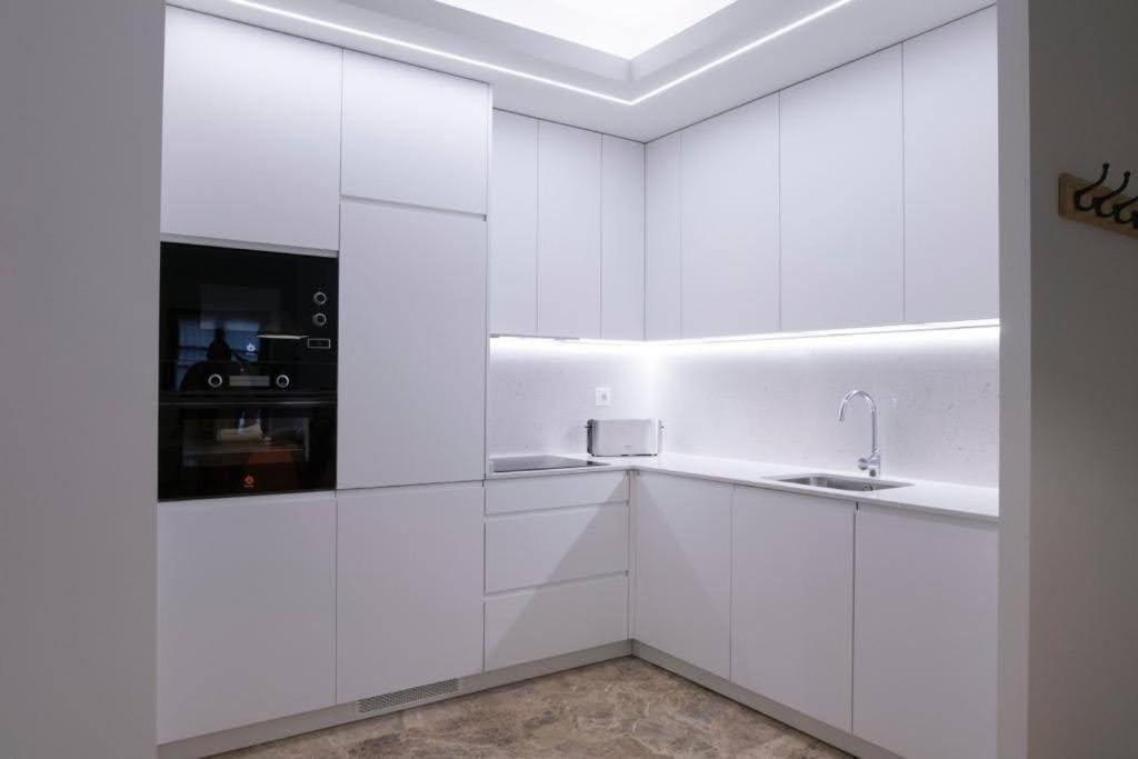 Dos Torres Lórien Edificio De Con Ubicación Privilegiada En Calle Alfonso I Apartamento *
