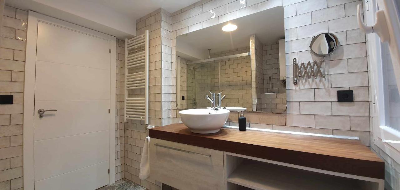 Apartamento El Pilar Céntrico Ascensor Cocina Wifi En By Lodom *