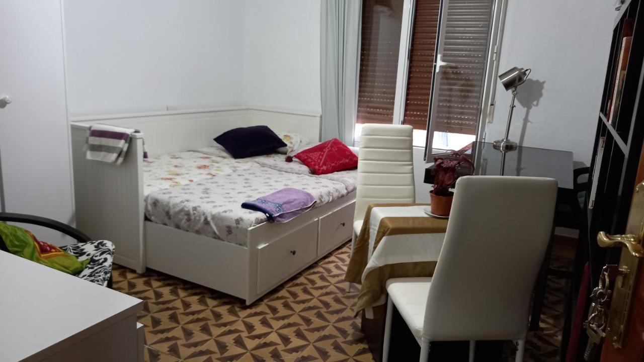 Homestay Las Golondrinas En Piso Centrico Para Una O Dos Personas Zaragoza