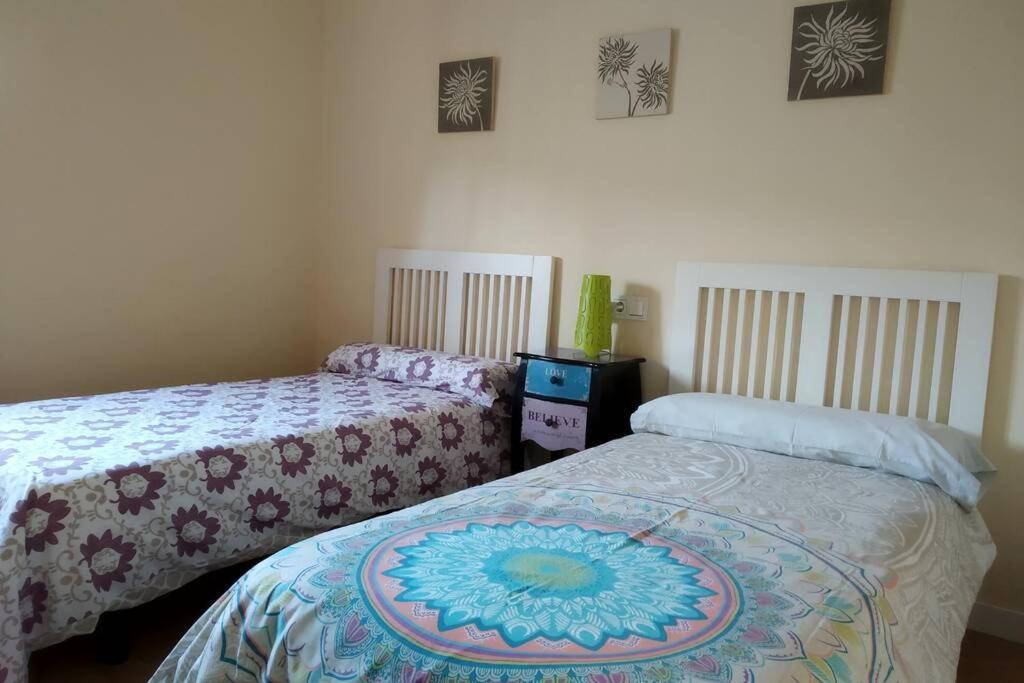 Apartamento Cómodo, Bien Ubicado Y 2 Plazas Parking *