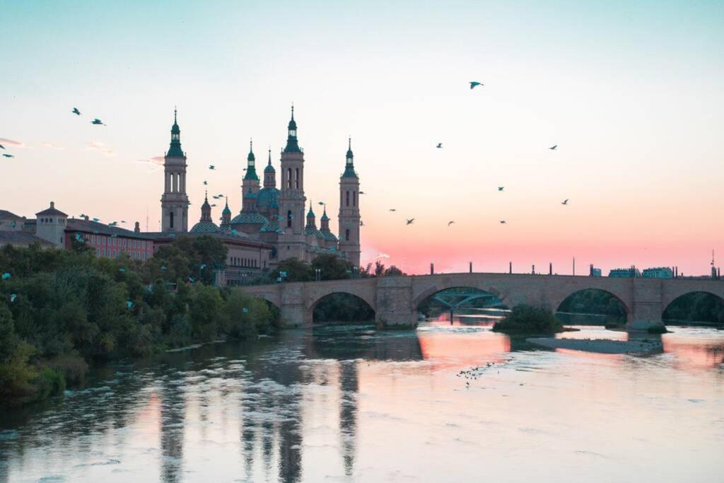 único En Plaza Del Pilar *