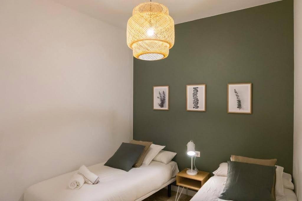 Apartamento Dos Torres Lórien Edificio De Con Ubicación Privilegiada En Calle Alfonso I