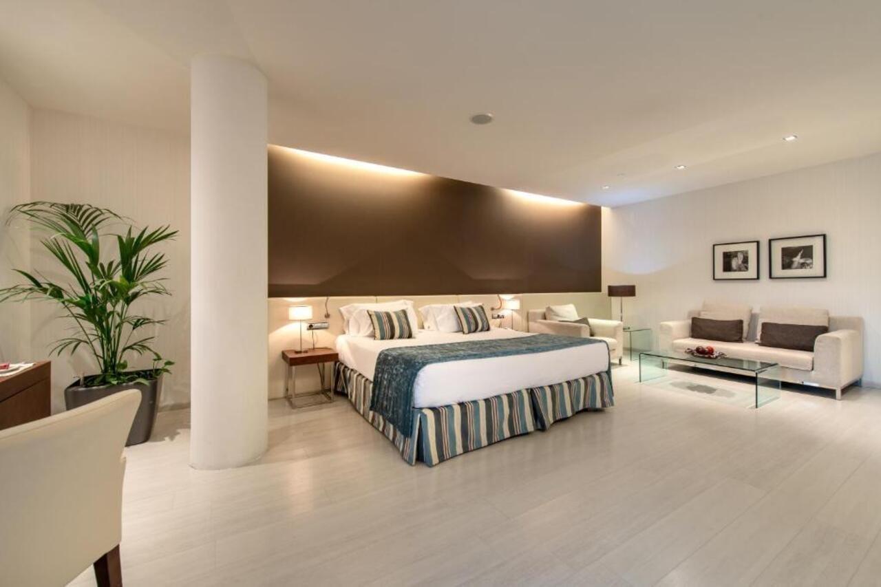Diagonal Plaza Hotel 4*