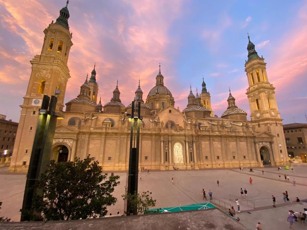 Az El Balcón A La Basílica V Zaragoza