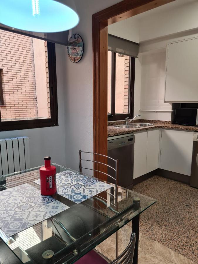 Apartamento ático En El Centro -dos Torres Góndor
