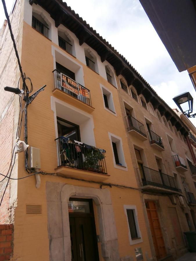 Junto Al Pilar Apartment