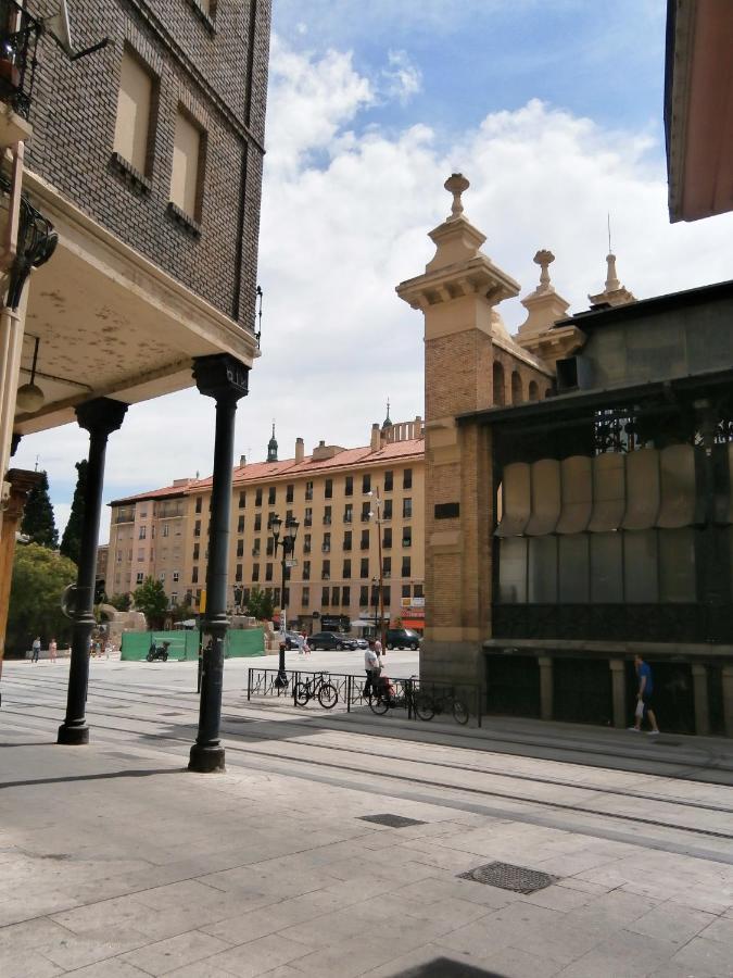 Junto Al Pilar Apartment *