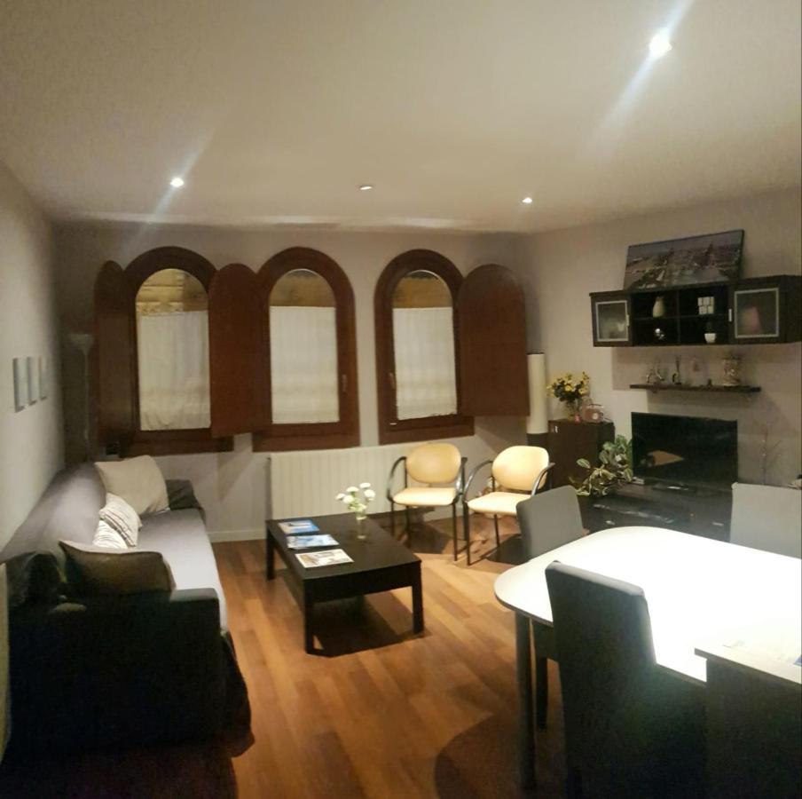 El Balcón De Pilar Apartamento Zaragoza