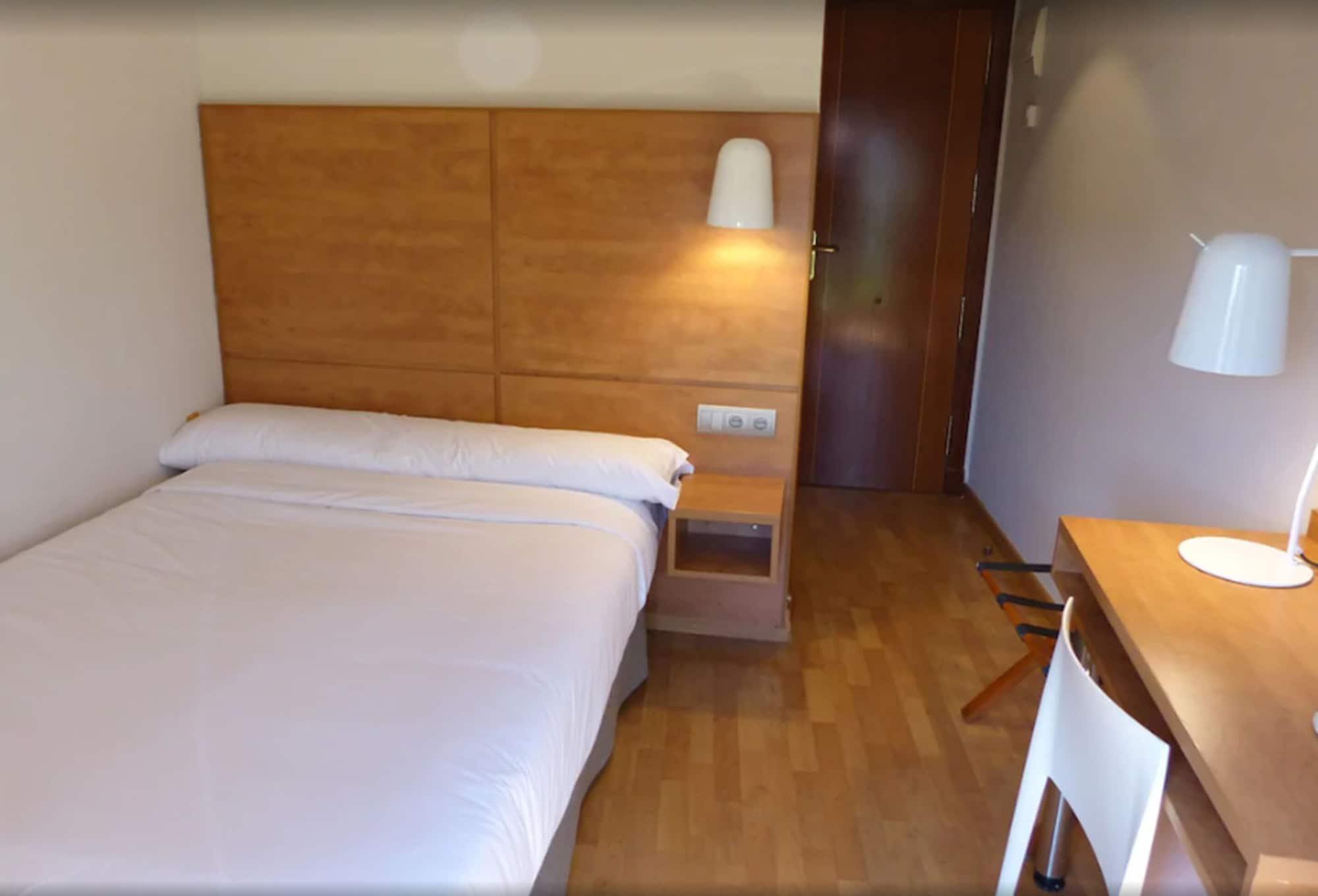 Hotel Avenida Zaragoza