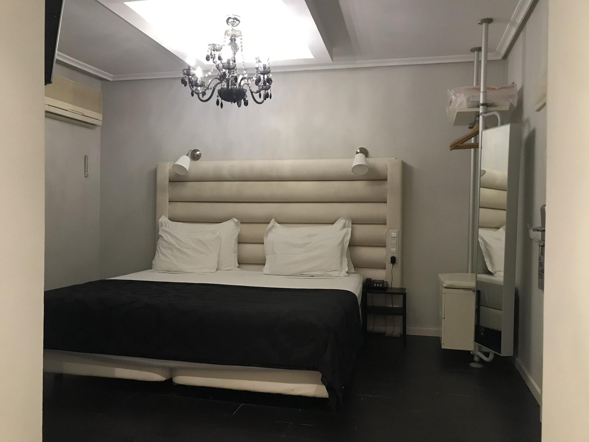Hotel Pilar Plaza 3*