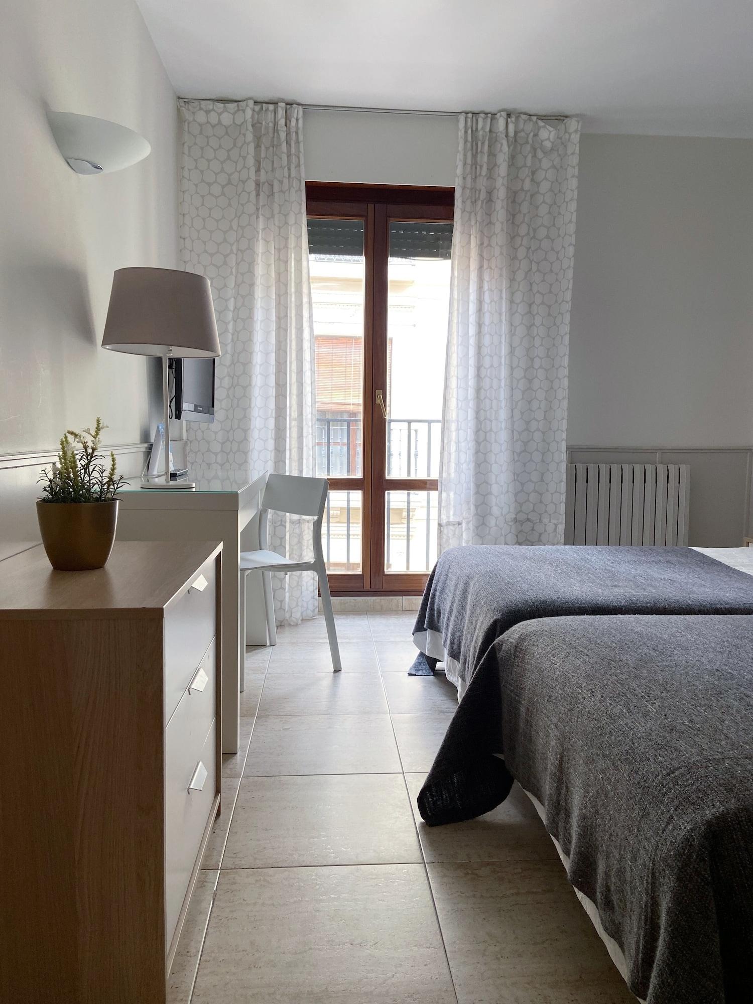 Hotel Rio Arga 2*