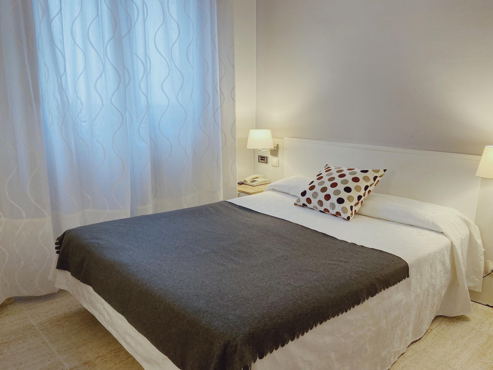 Hotel Rio Arga 2*