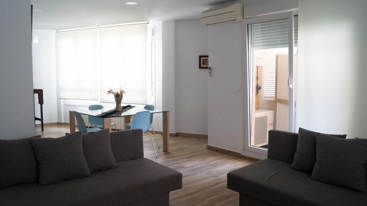 Y Sus 2 Catedrales Apartamento Zaragoza